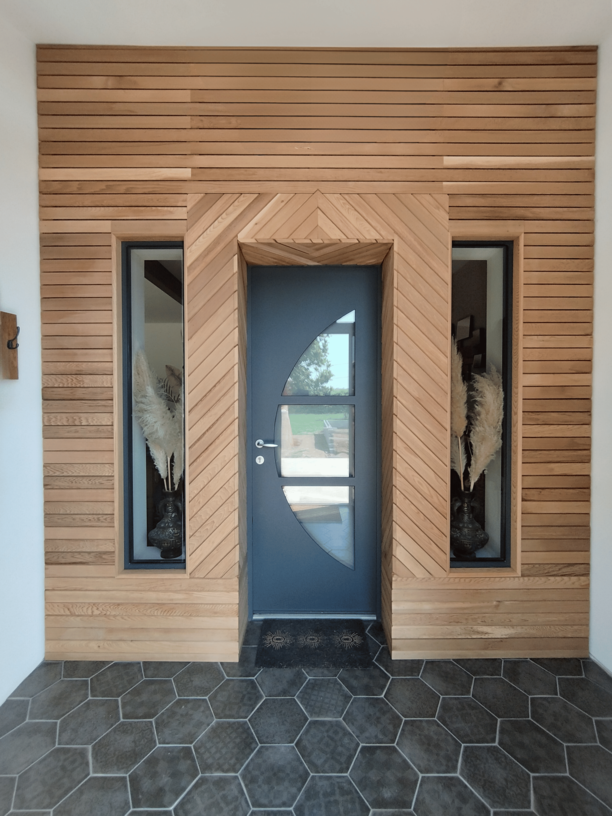 nimes-menuiserie-bardage-bois-red-cedar-decoration-interieure
