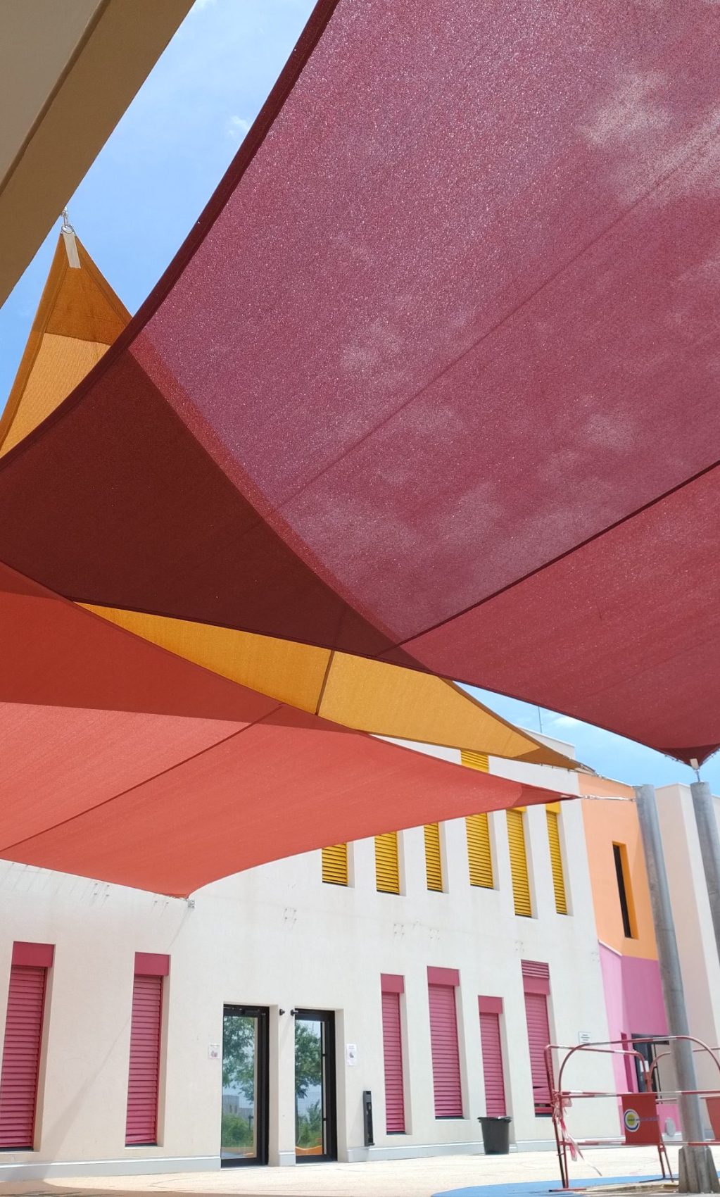 menuiserie-agencement-voile-ombrage-nimes-1